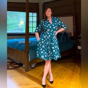 Perfect dress for the holidays!